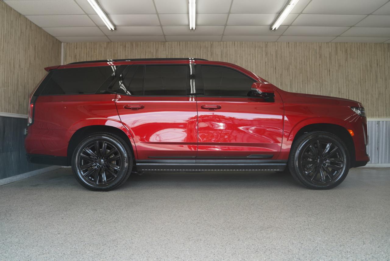 Cadillac Escalade 4WD 4dr Sport 2021
