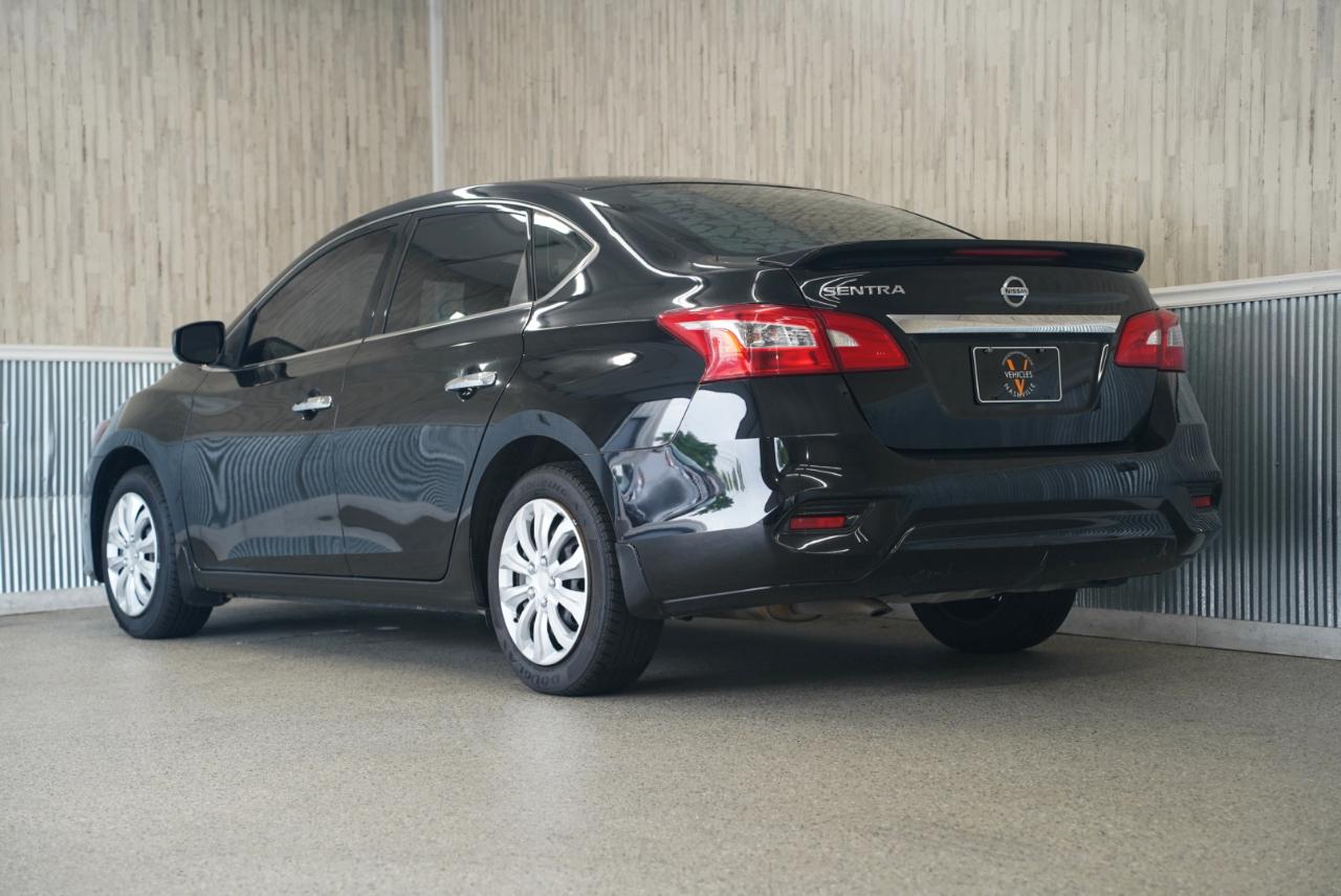 Nissan Sentra S CVT 2017