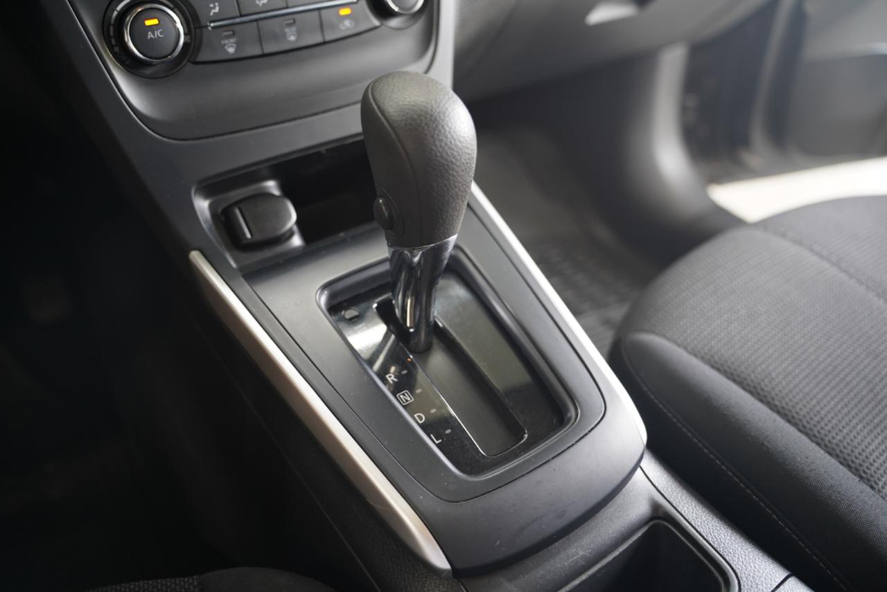 Nissan Sentra S CVT 2017