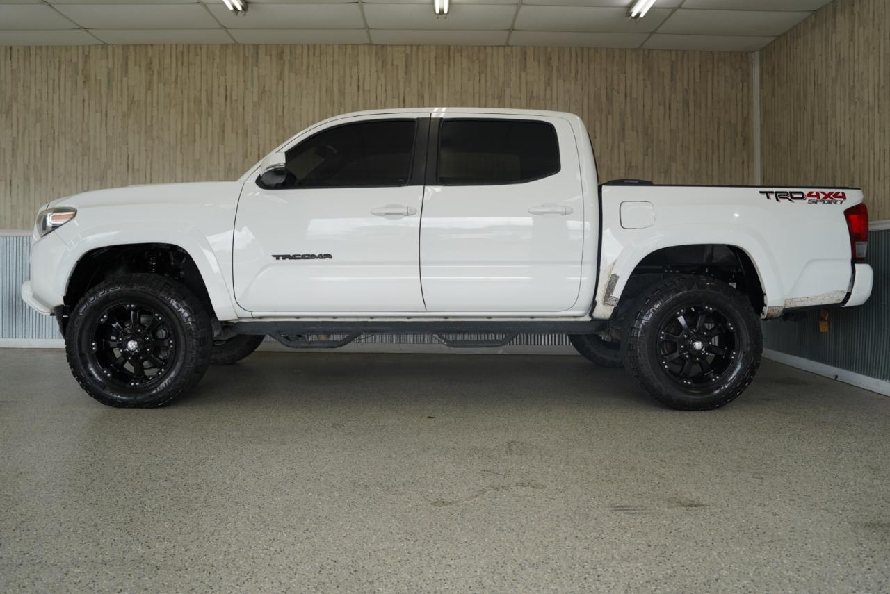 Toyota Tacoma  2017