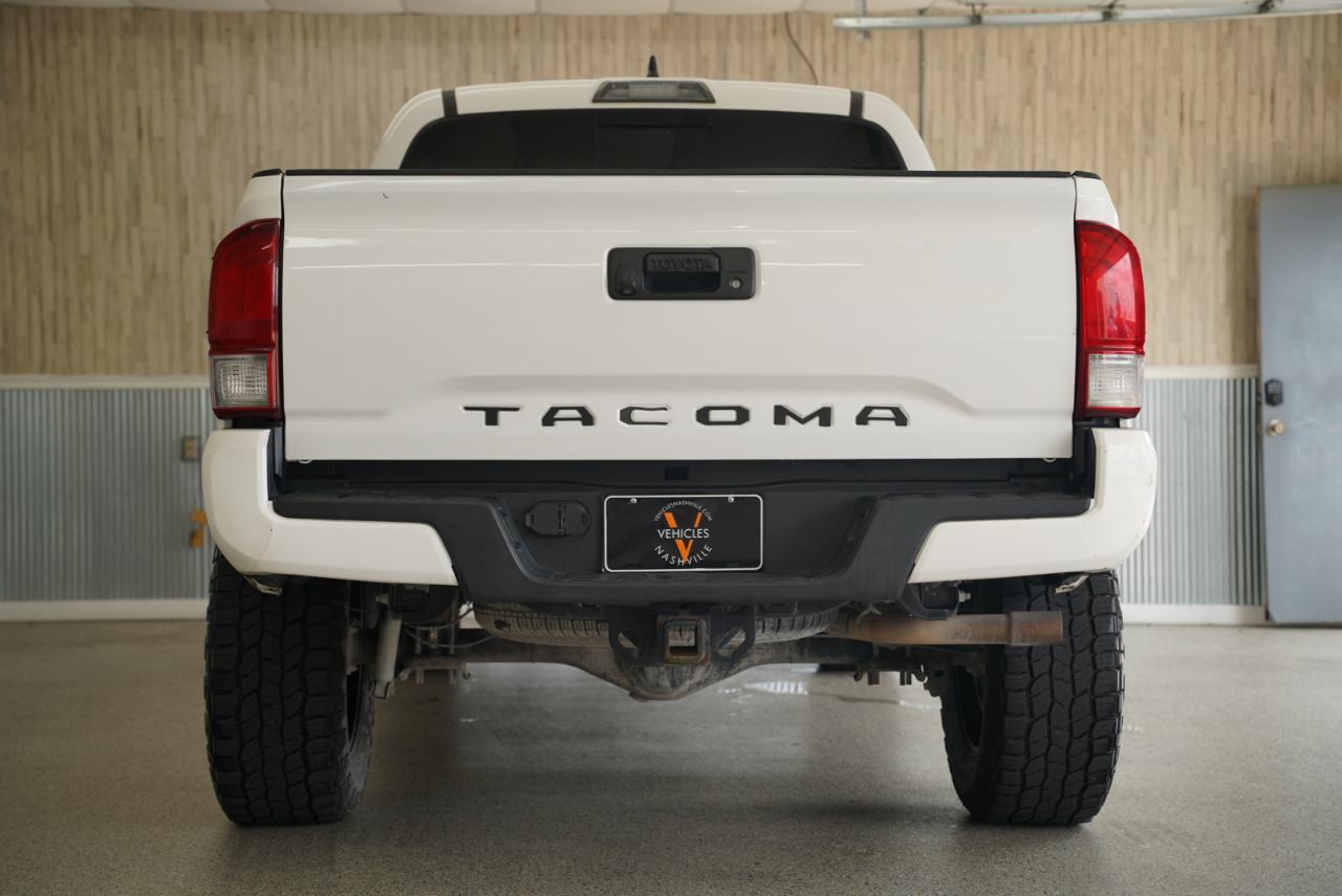 Toyota Tacoma  2017