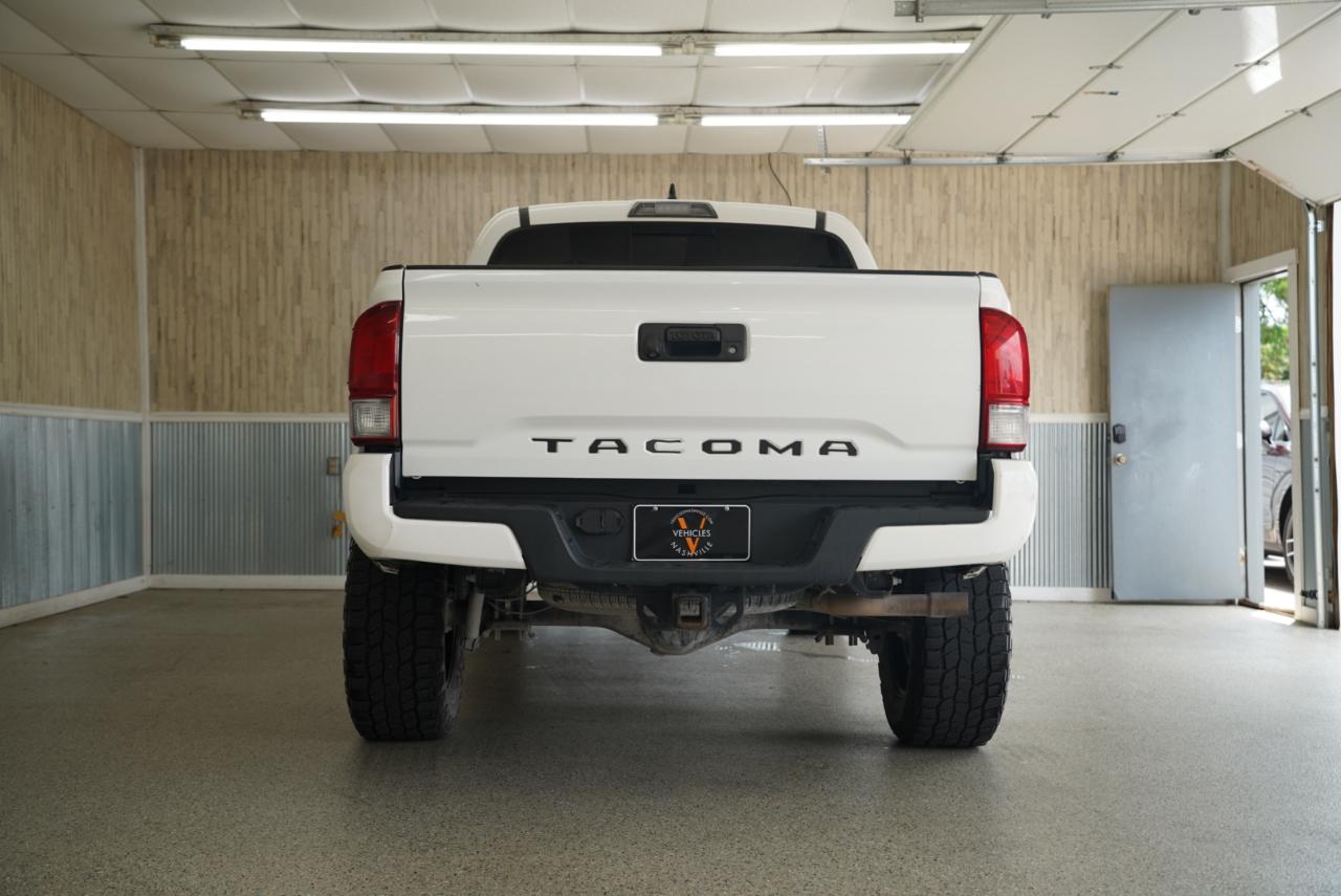 Toyota Tacoma  2017