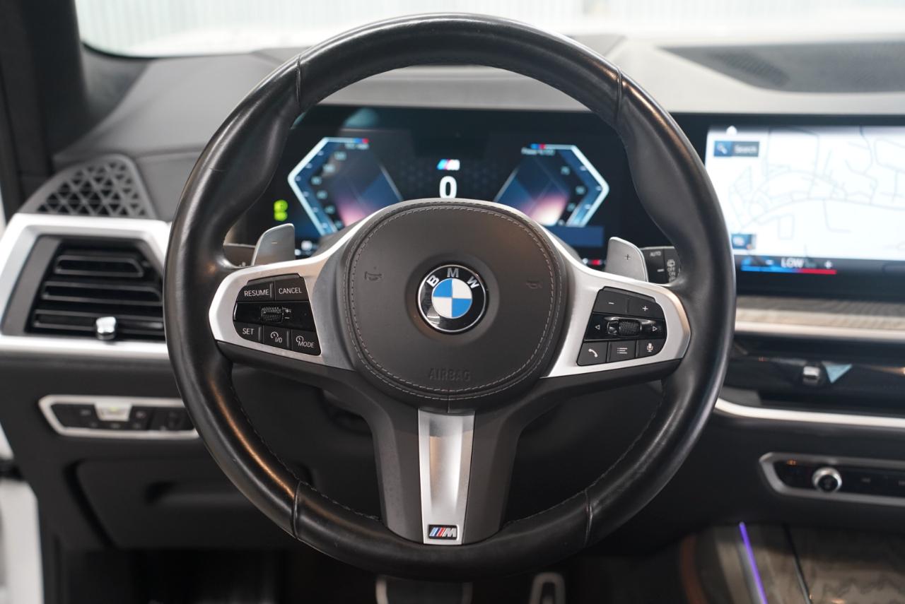 BMW X7  2023