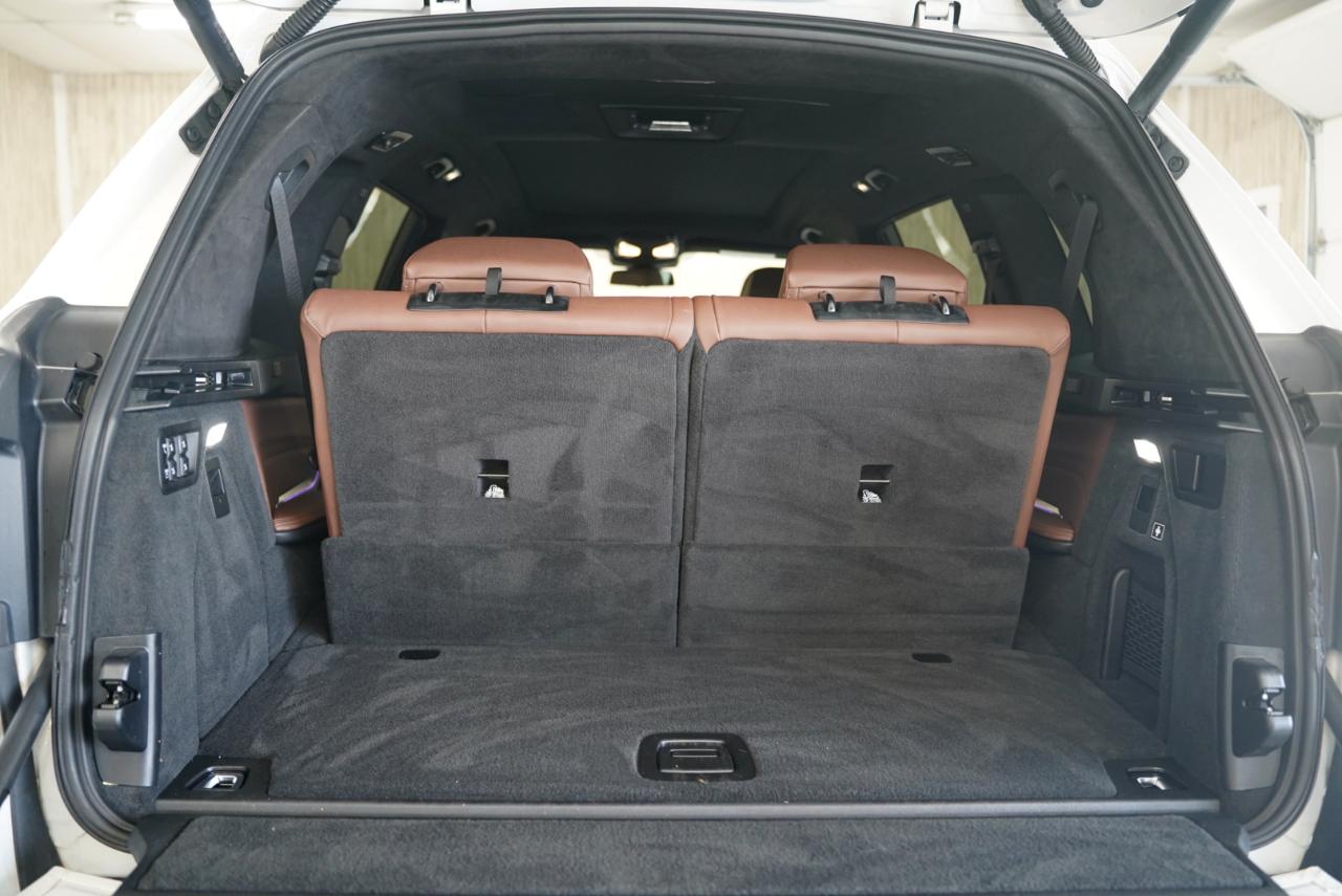 BMW X7  2023