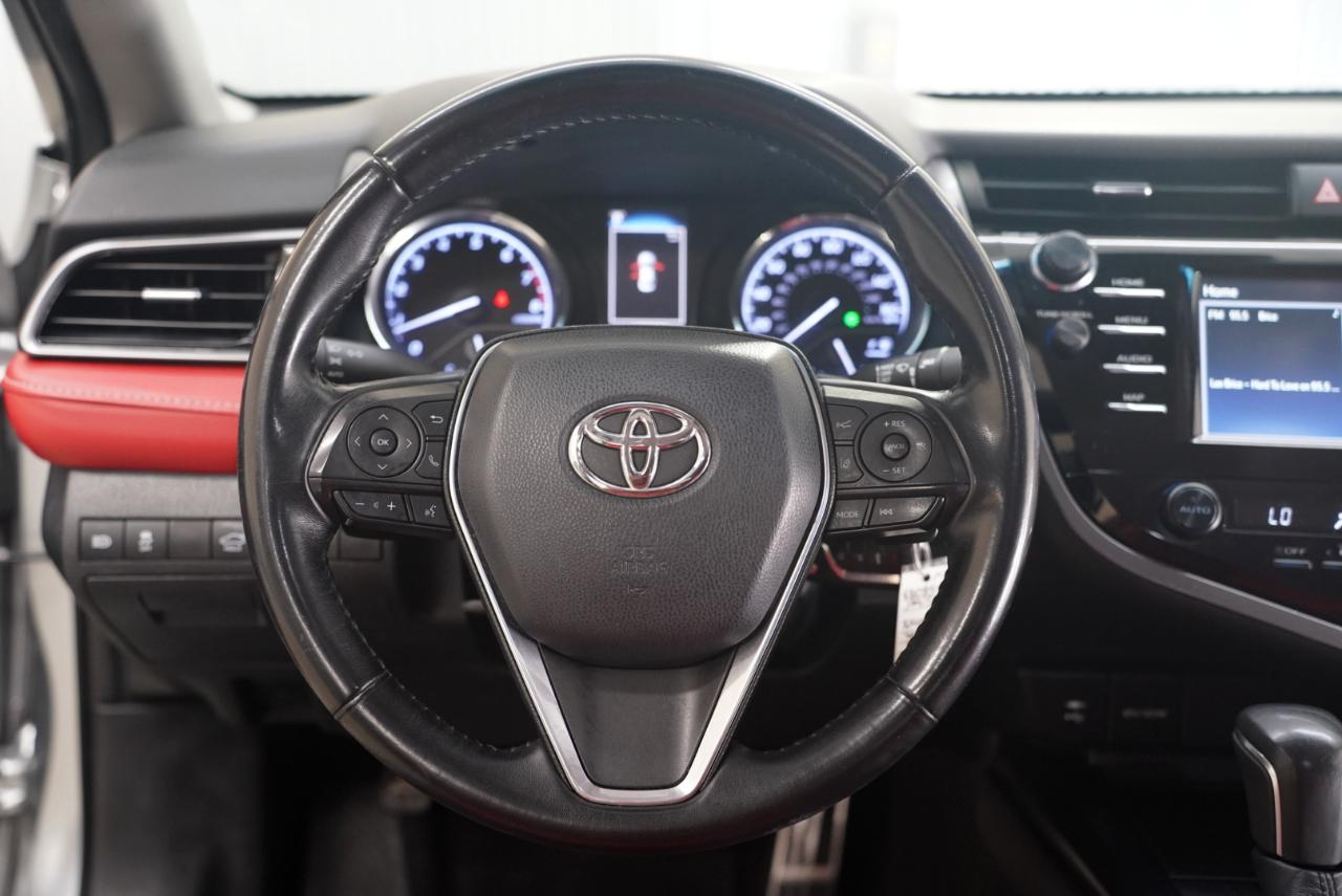 Toyota Camry SE 2019