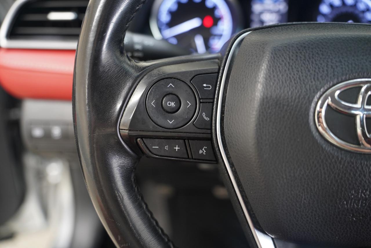 Toyota Camry SE 2019