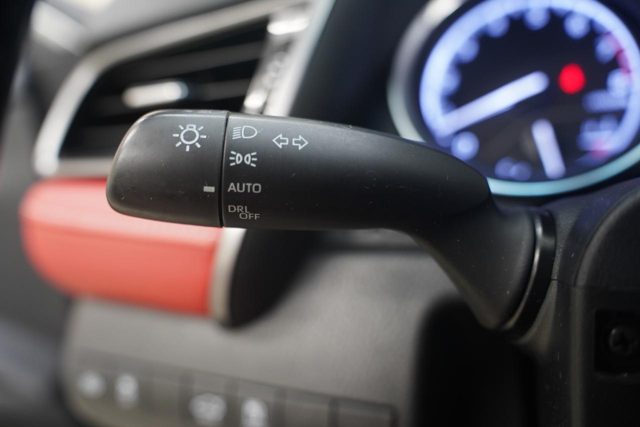 Toyota Camry SE 2019