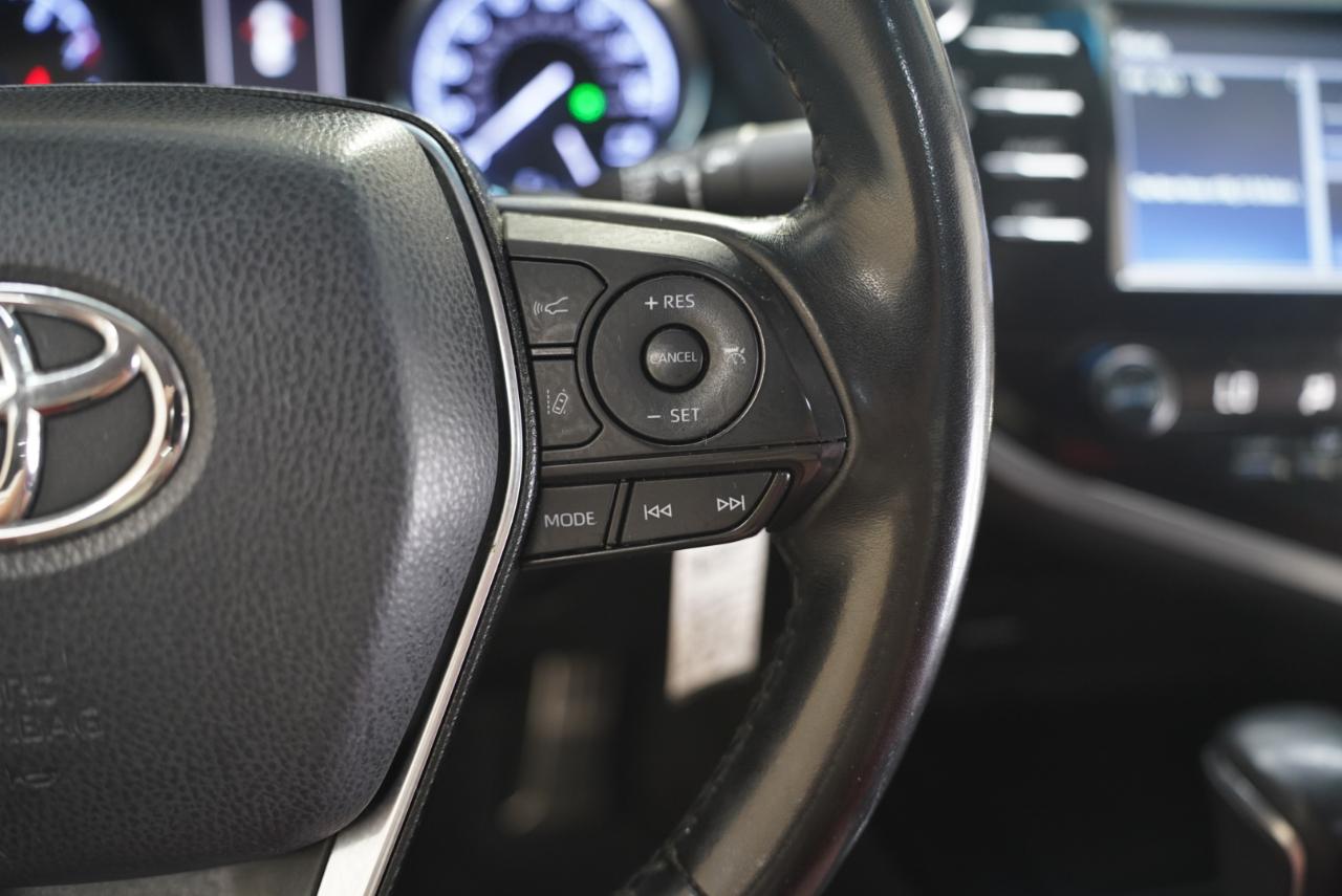 Toyota Camry SE 2019