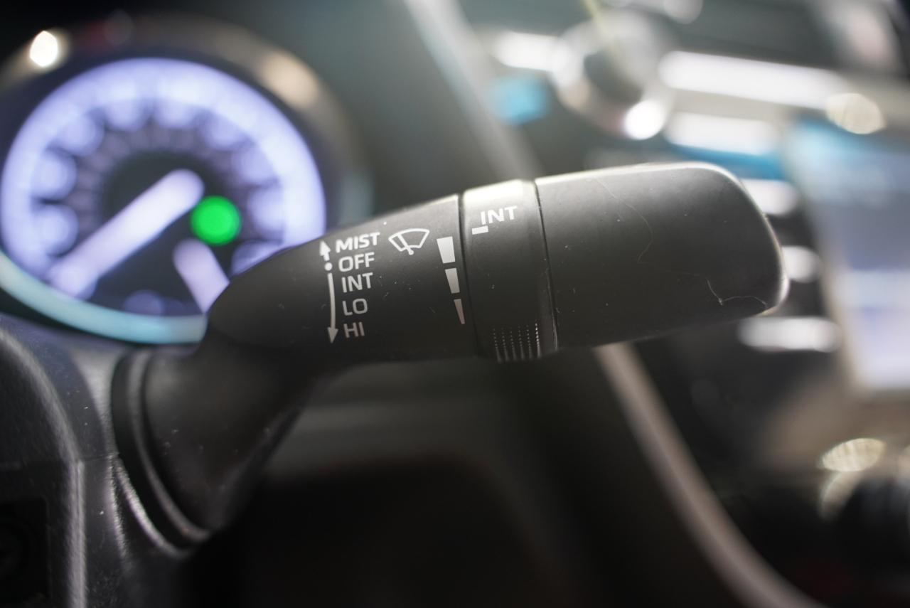 Toyota Camry SE 2019