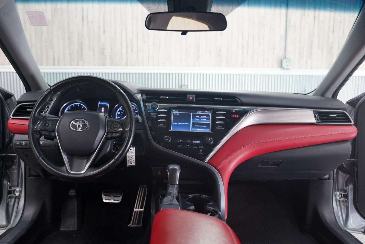 Toyota Camry SE 2019