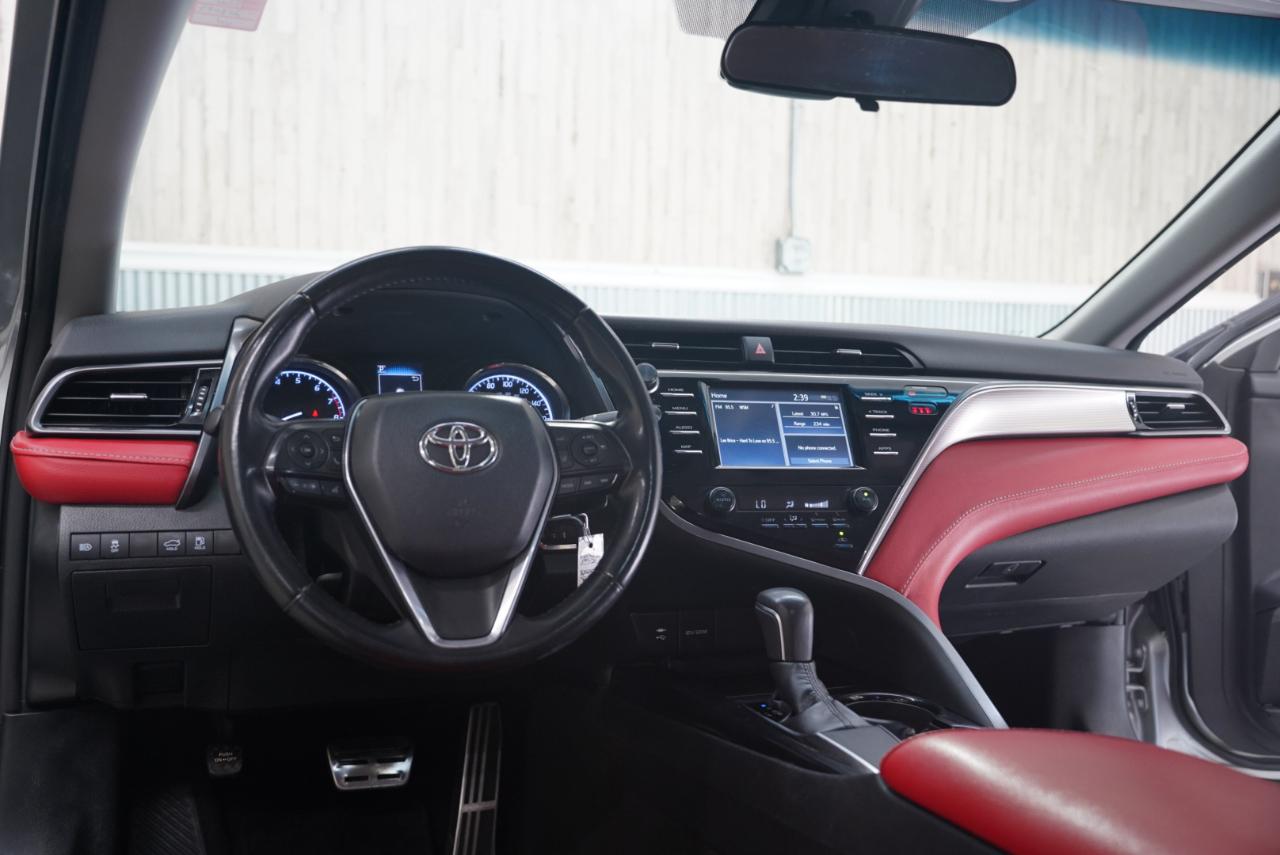Toyota Camry SE 2019