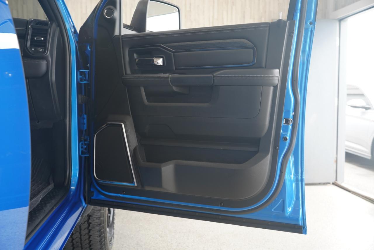 RAM 2500 Rebel 4x4 Crew Cab 6'4" Box 2024