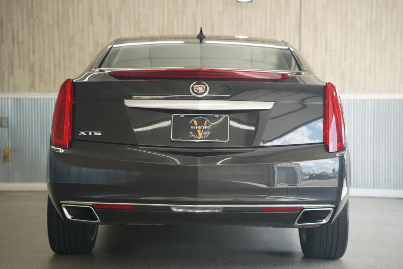 Cadillac XTS 4dr Sdn Luxury FWD 2013