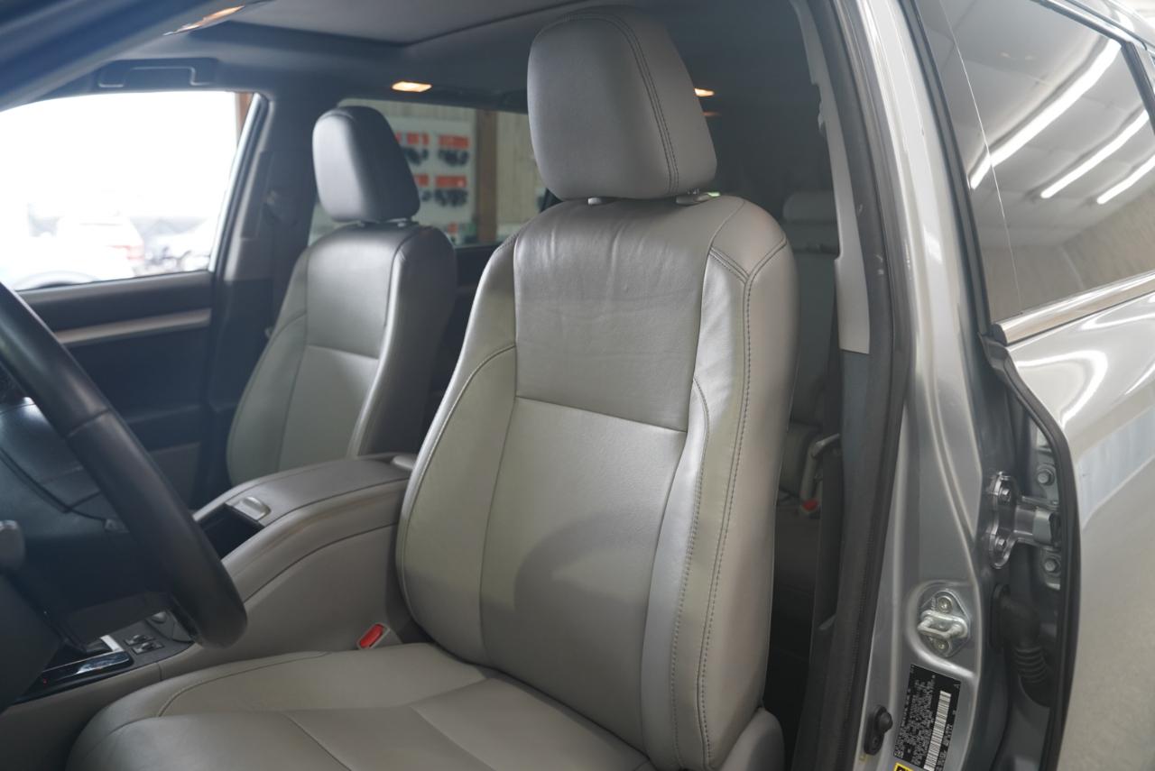 Toyota Highlander AWD 4dr V6 XLE (Natl) 2014