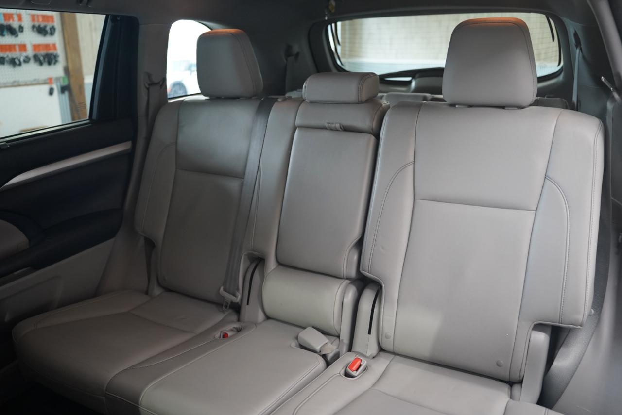 Toyota Highlander AWD 4dr V6 XLE (Natl) 2014