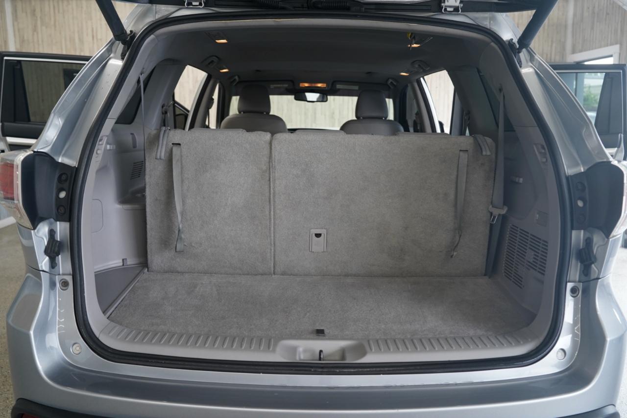 Toyota Highlander AWD 4dr V6 XLE (Natl) 2014