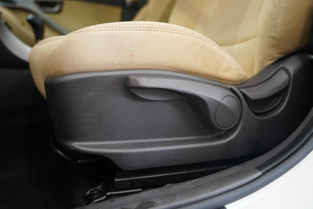 Hyundai Elantra 4dr Sdn Auto GLS (Alabama Plant) 2012
