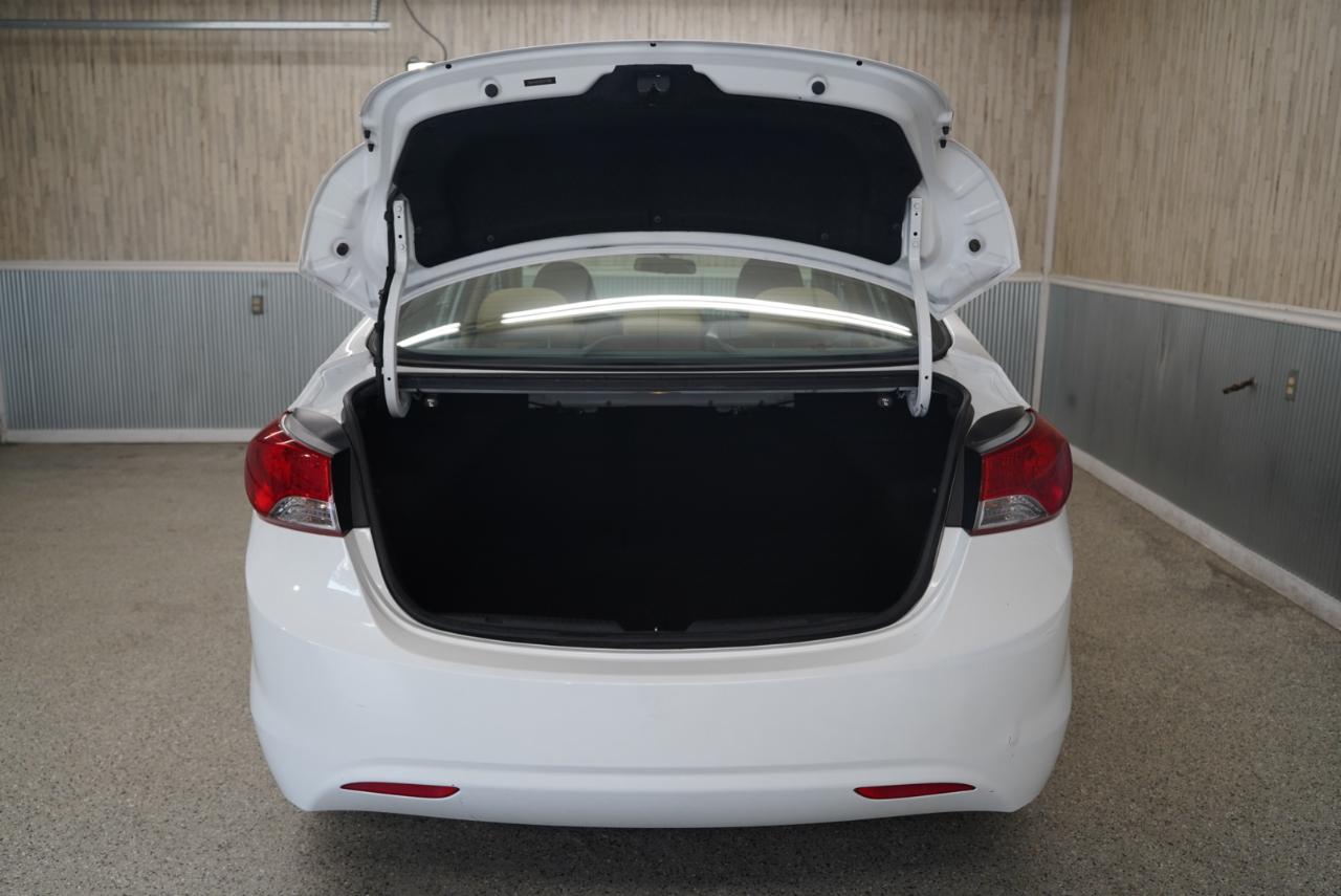 Hyundai Elantra 4dr Sdn Auto GLS (Alabama Plant) 2012