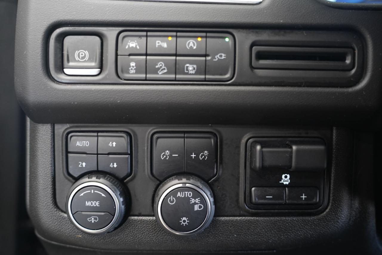 Chevrolet Suburban 4WD 4dr Z71 2022