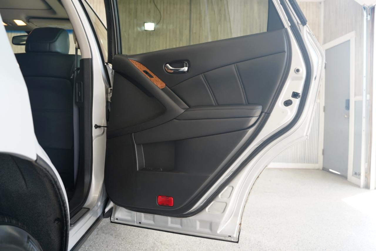 Nissan Murano FWD 4dr LE 2014