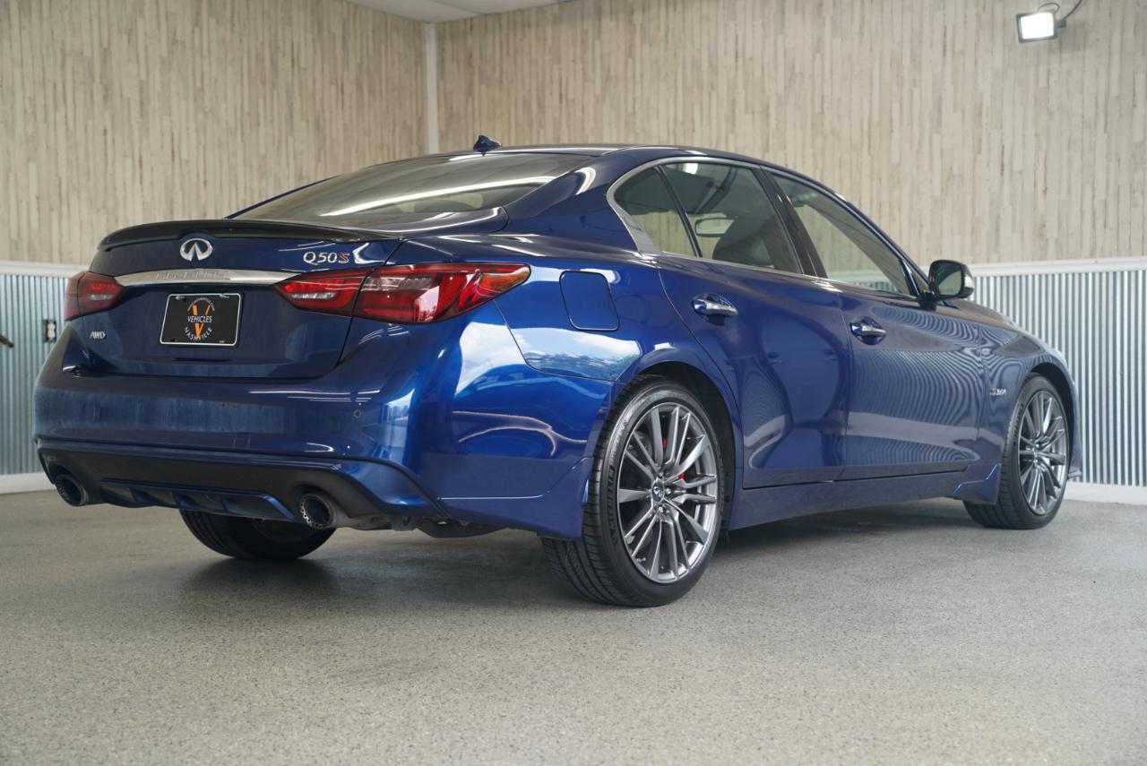 Infiniti Q50 Red Sport 400 AWD 2019