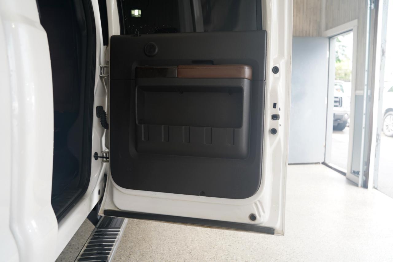 Ford Super Duty F-350 SRW  2014