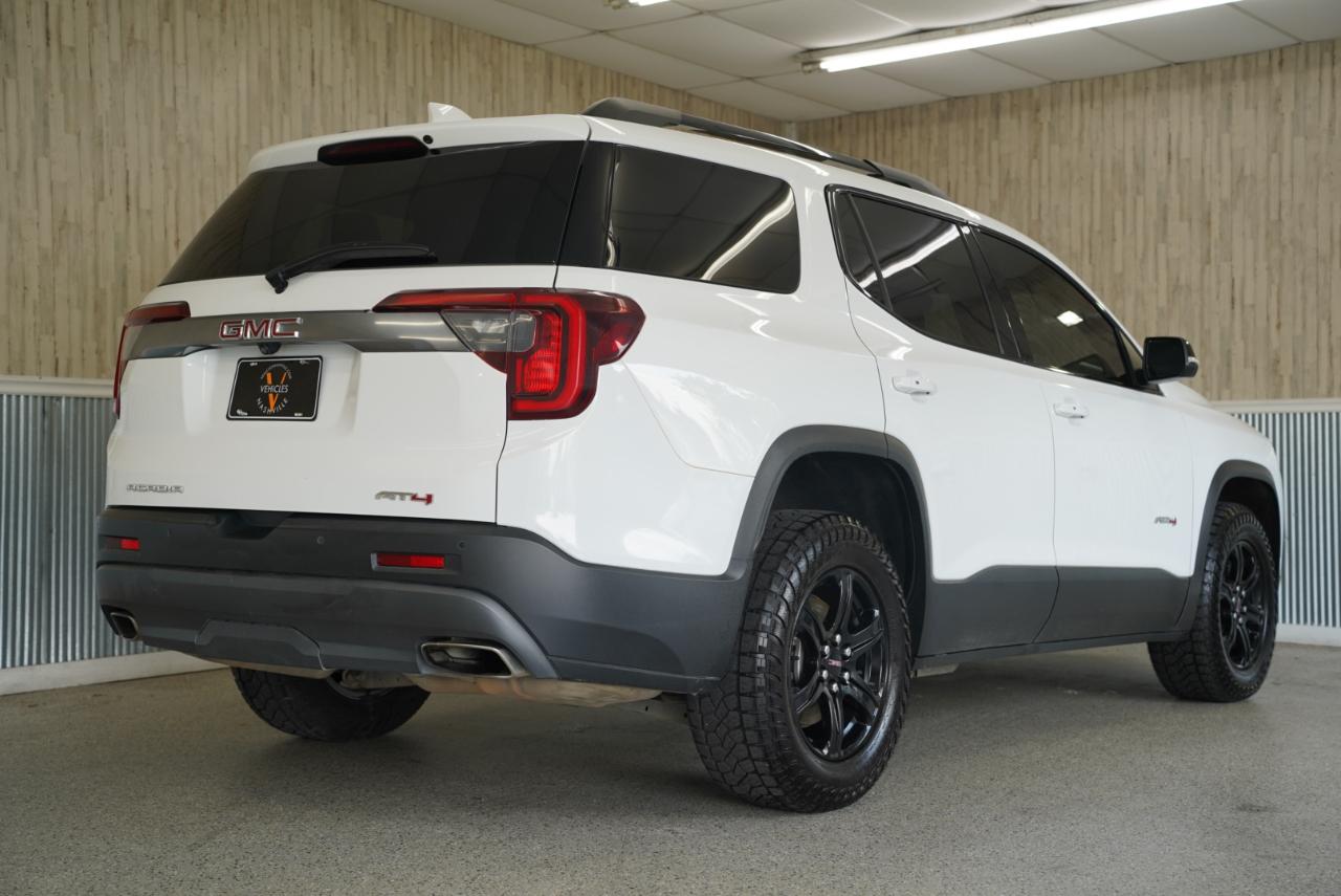 GMC Acadia AWD 4dr AT4 2023