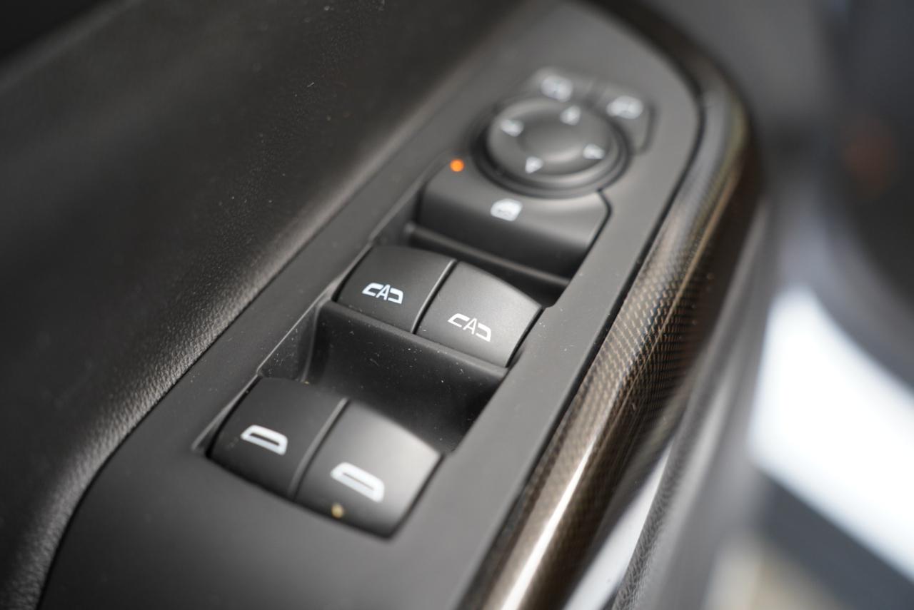 GMC Acadia AWD 4dr AT4 2023