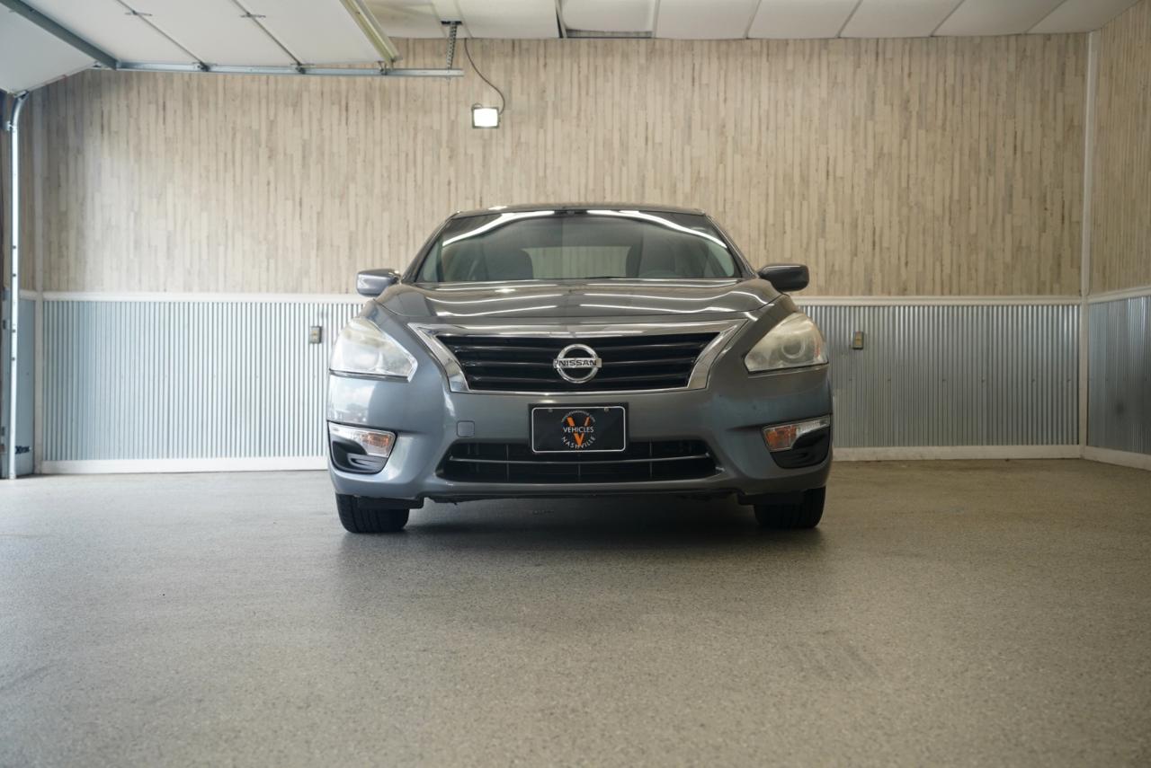 Nissan Altima 4dr Sdn I4 2.5 S 2015