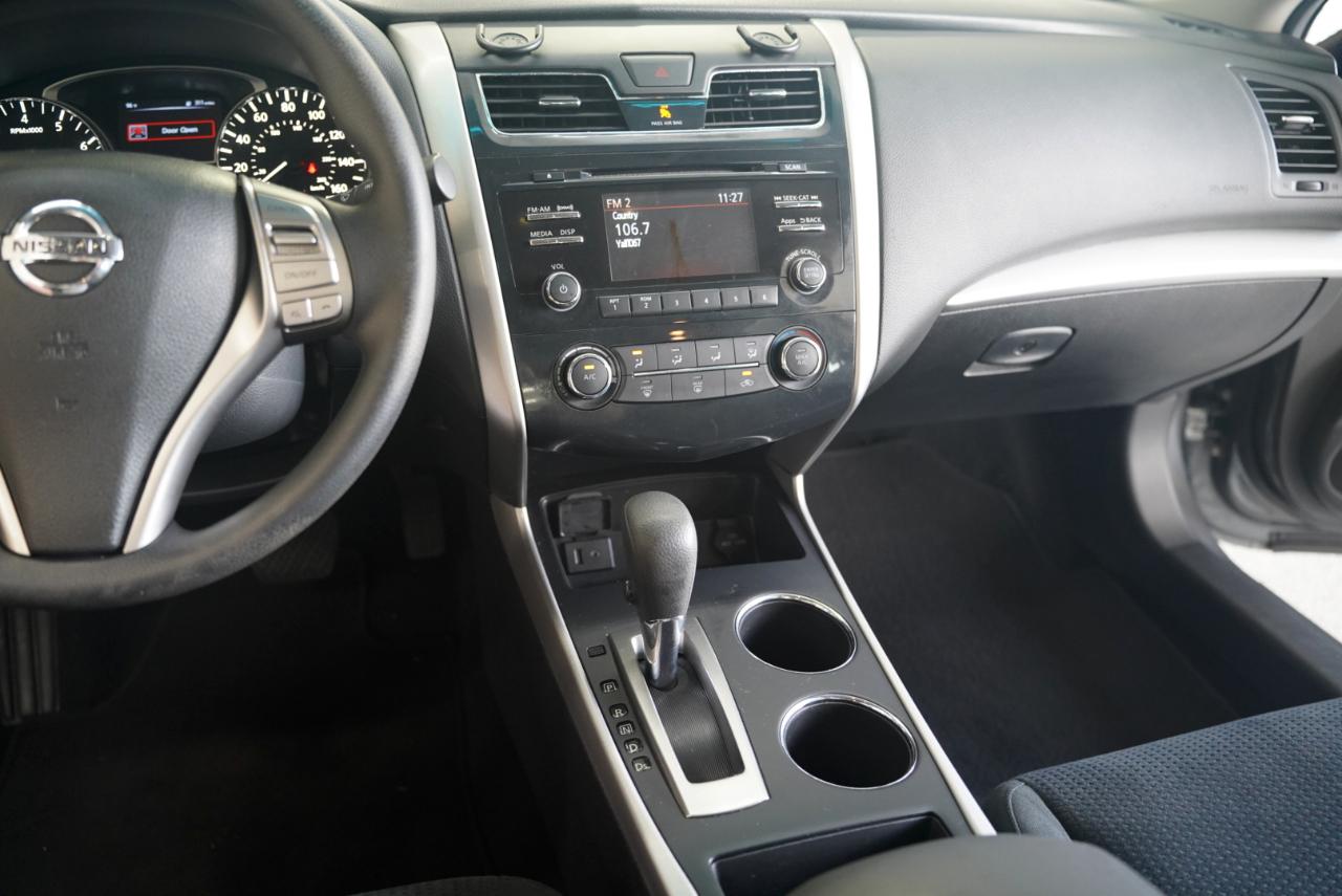Nissan Altima 4dr Sdn I4 2.5 S 2015