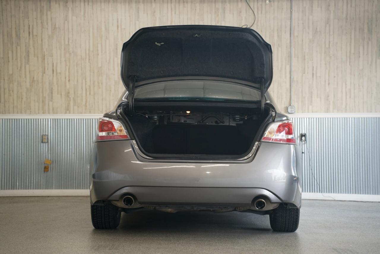 Nissan Altima 4dr Sdn I4 2.5 S 2015