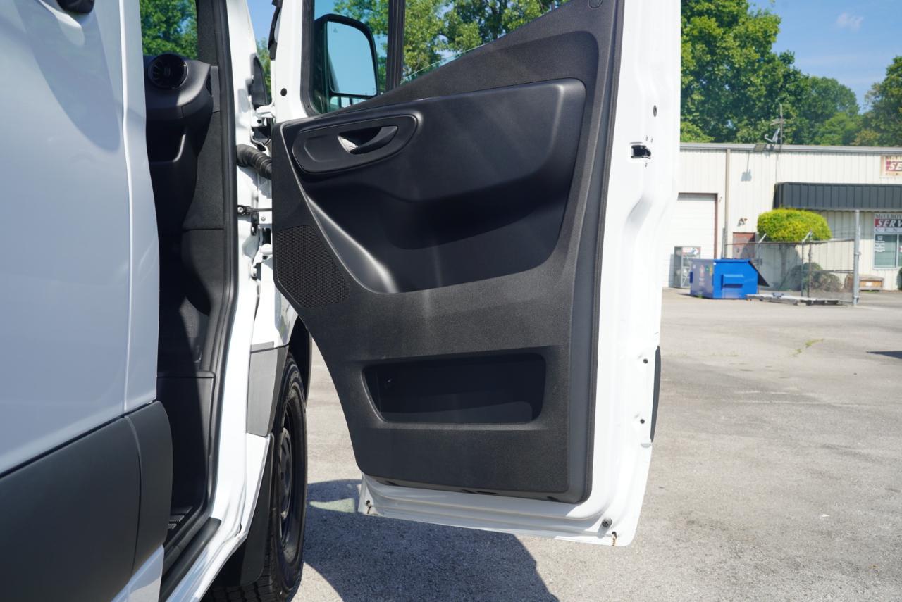 Mercedes-Benz Sprinter Cargo Van 2500 High Roof I4 Diesel 170" RWD 2025