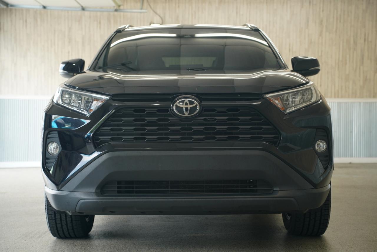 Toyota RAV4 XLE Premium AWD (Natl) 2021