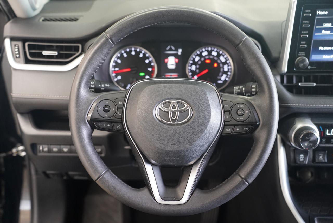Toyota RAV4 XLE Premium AWD (Natl) 2021