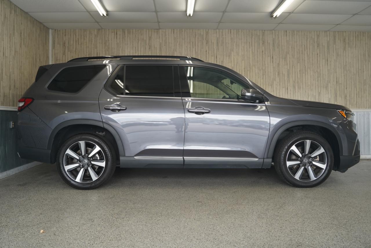 Honda Pilot Elite AWD 2023