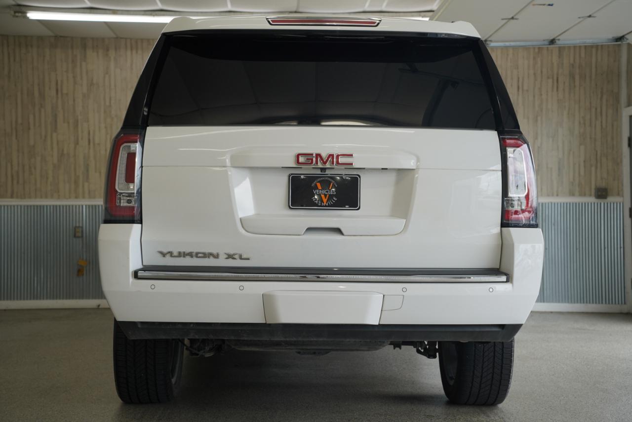 GMC Yukon XL 4WD 4dr SLT 2017