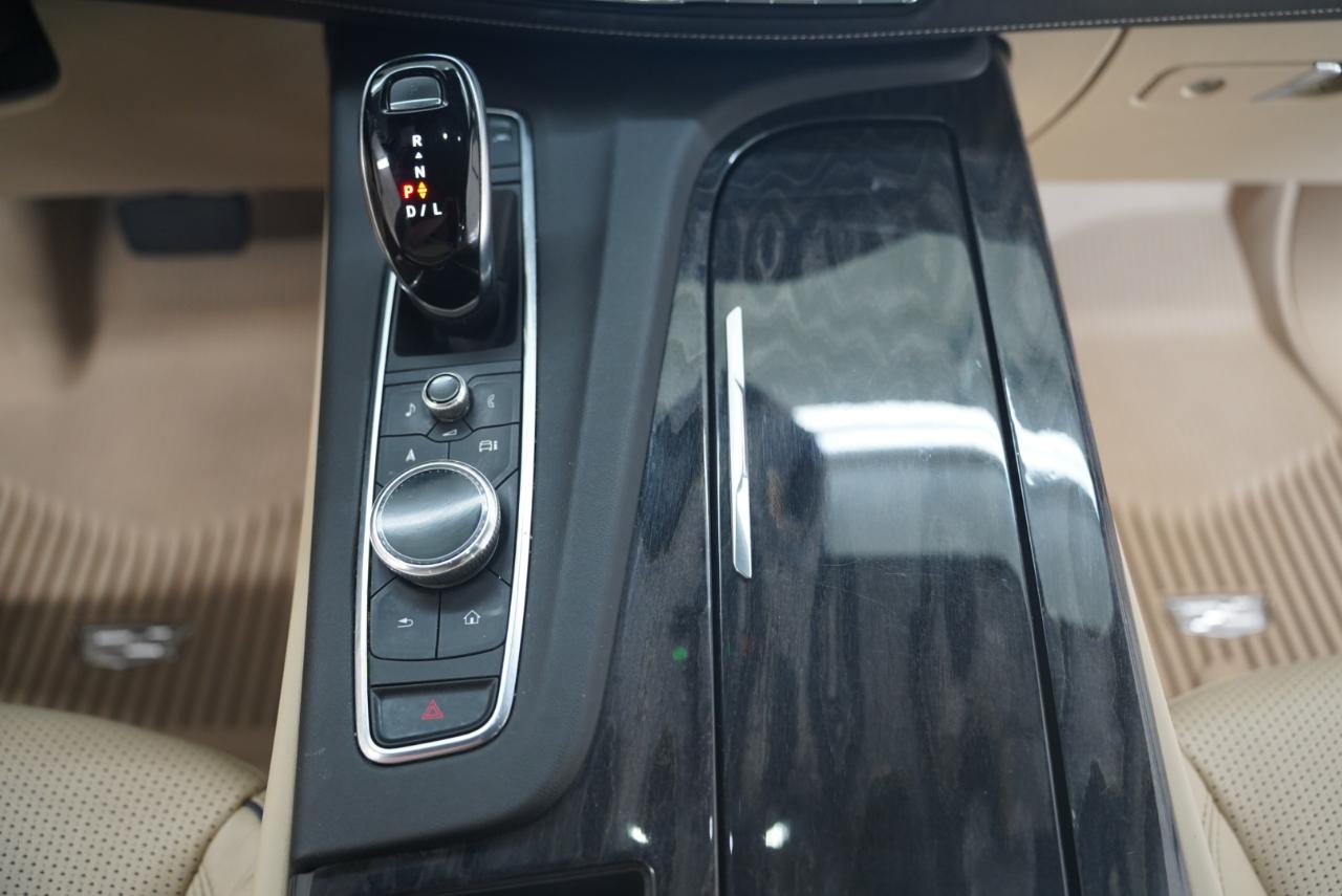 Cadillac Escalade 4WD 4dr Premium Luxury 2021