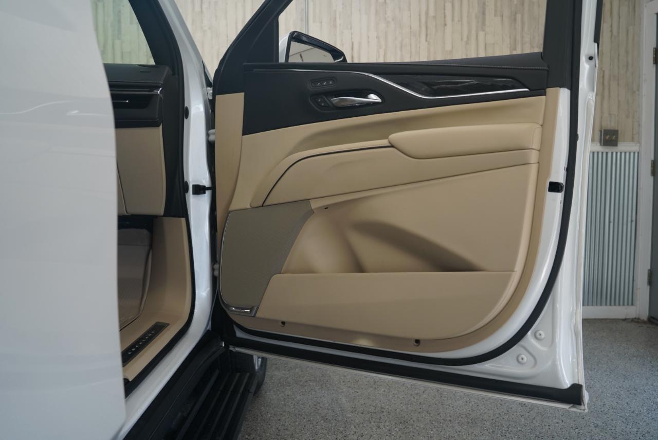 Cadillac Escalade 4WD 4dr Premium Luxury 2021