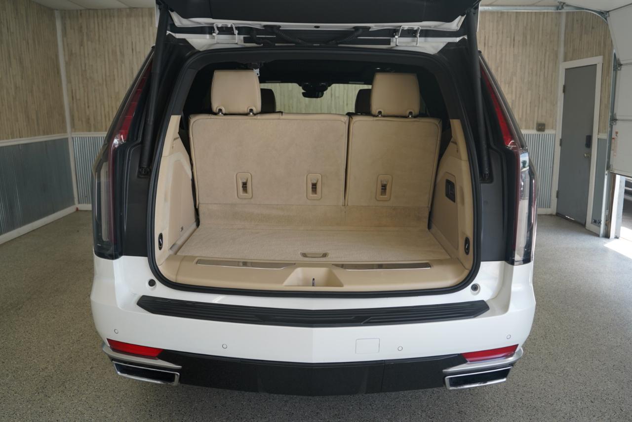 Cadillac Escalade 4WD 4dr Premium Luxury 2021
