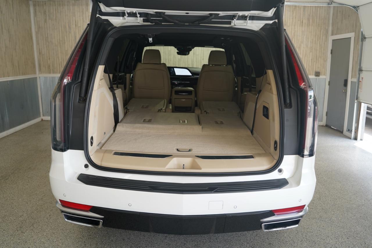 Cadillac Escalade 4WD 4dr Premium Luxury 2021