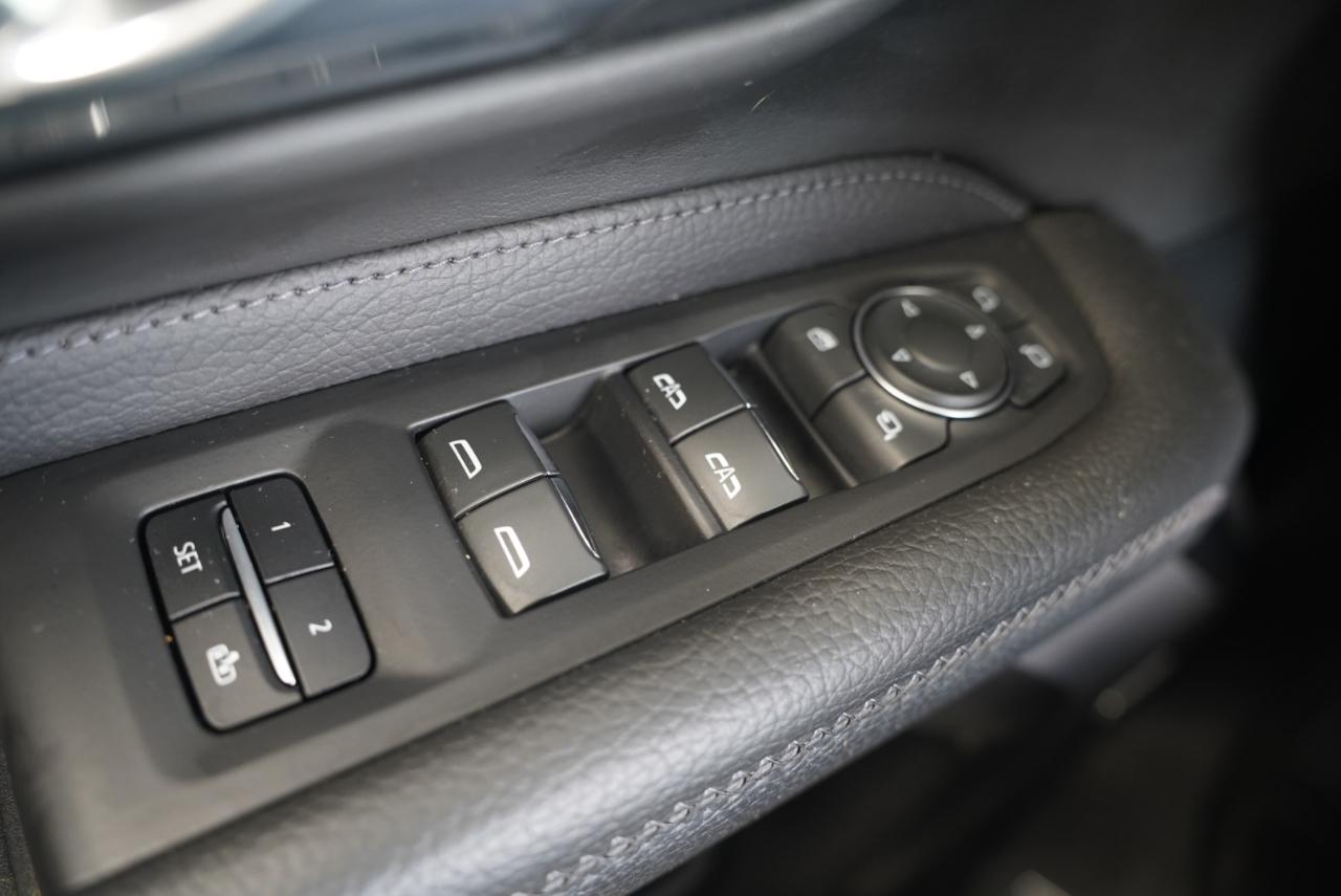 GMC Yukon 4WD 4dr Denali 2023