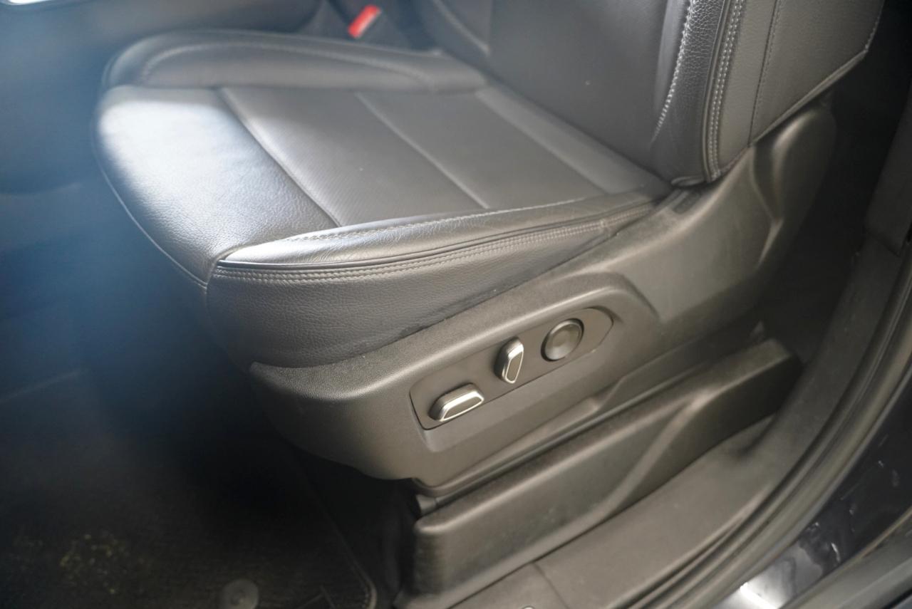 GMC Yukon 4WD 4dr Denali 2023