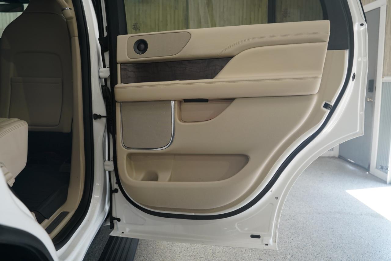 Lincoln Navigator Reserve 4x2 2020