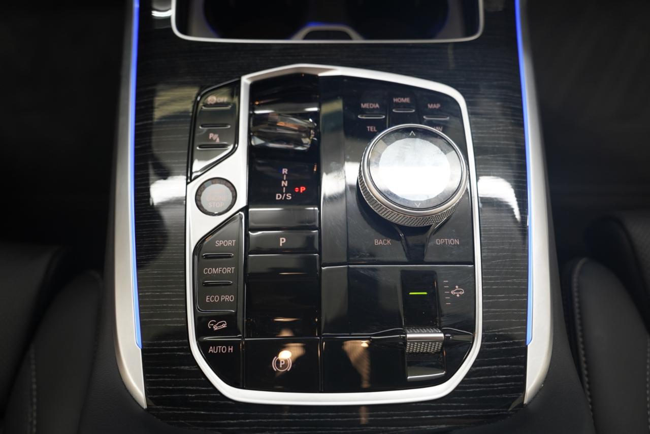 BMW X7  2026