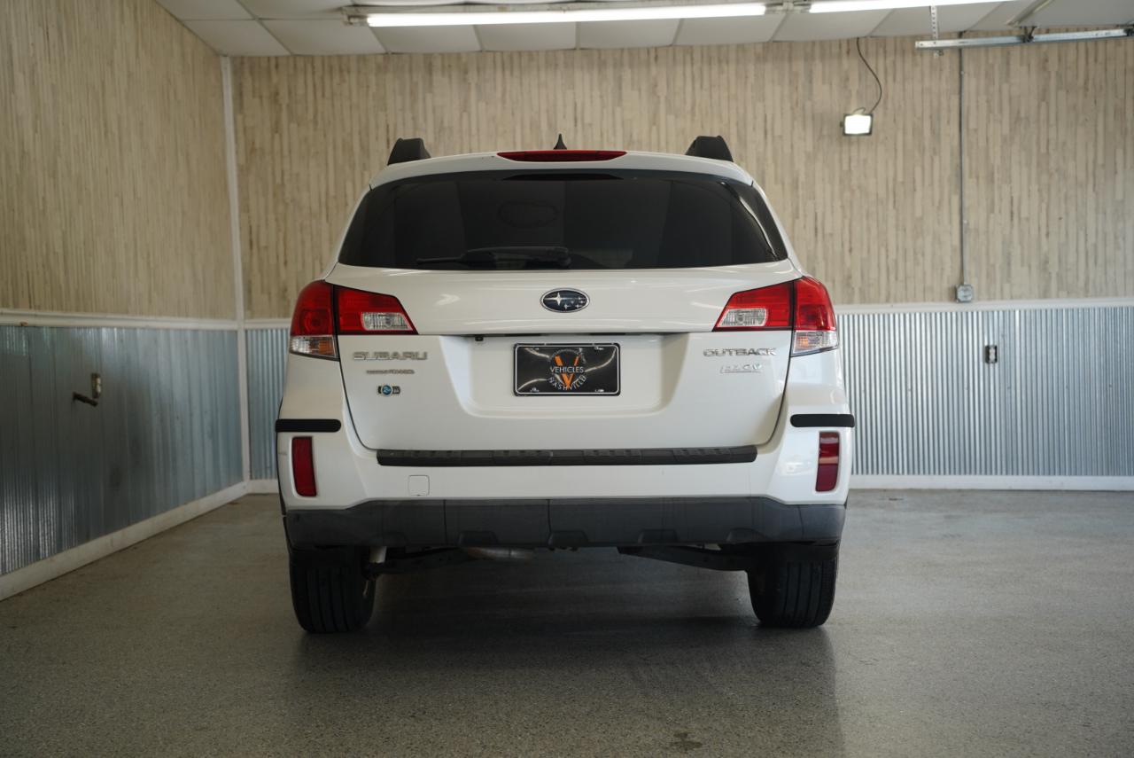 Subaru Outback 4dr Wgn H4 Auto 2.5i Limited 2013