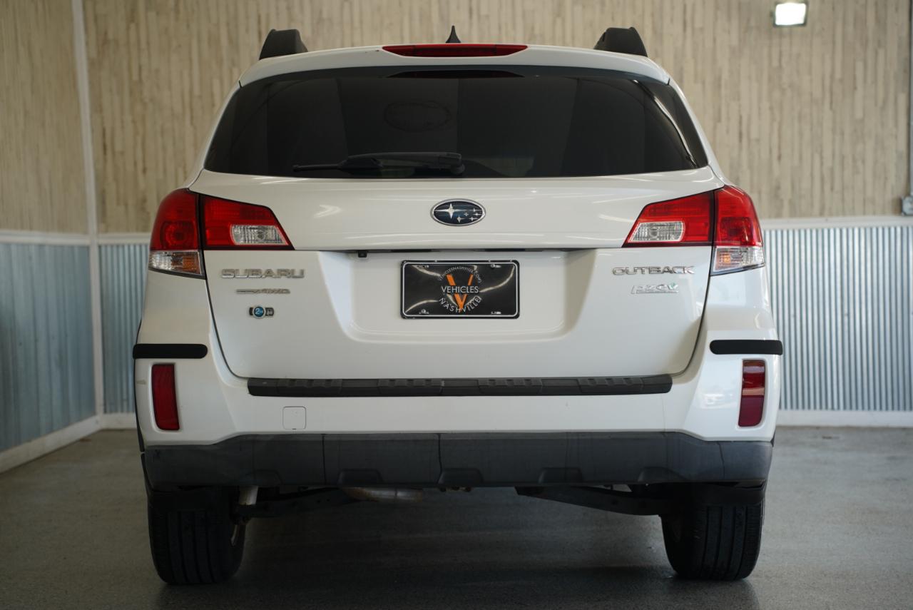Subaru Outback 4dr Wgn H4 Auto 2.5i Limited 2013