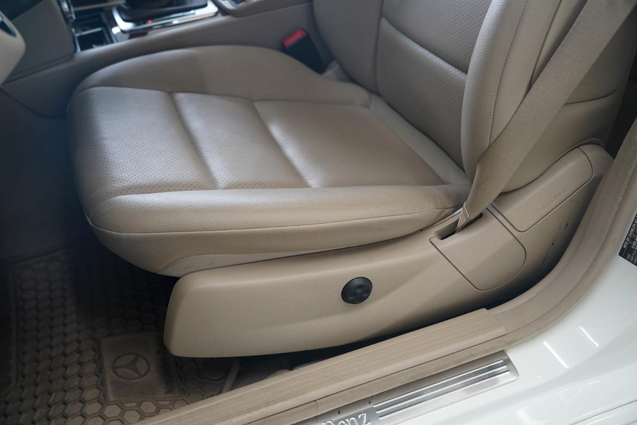 Mercedes-Benz C-Class 4dr Sdn C 300 Sport 4MATIC 2012