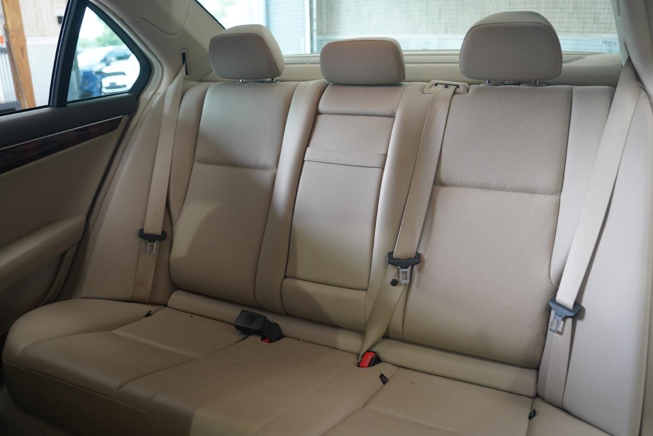 Mercedes-Benz C-Class 4dr Sdn C 300 Sport 4MATIC 2012