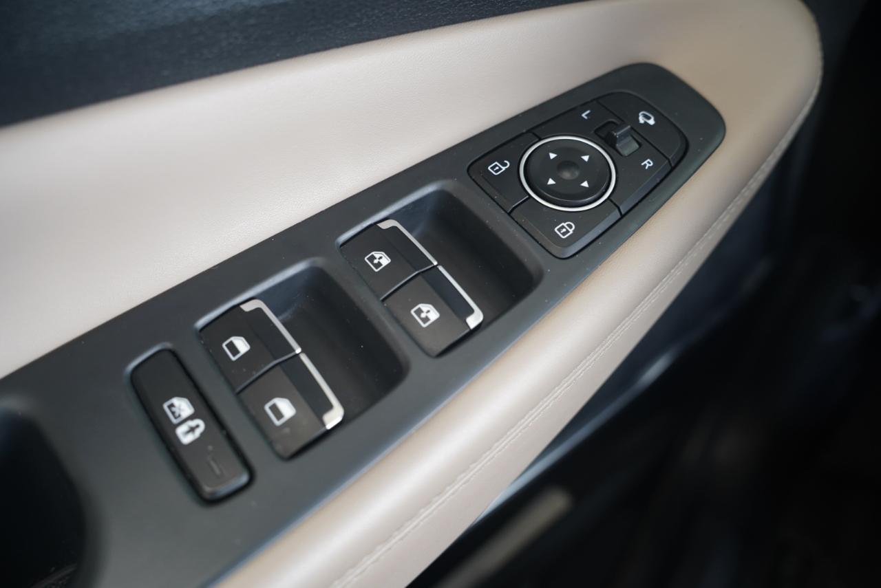 Hyundai Santa Fe Limited FWD 2023
