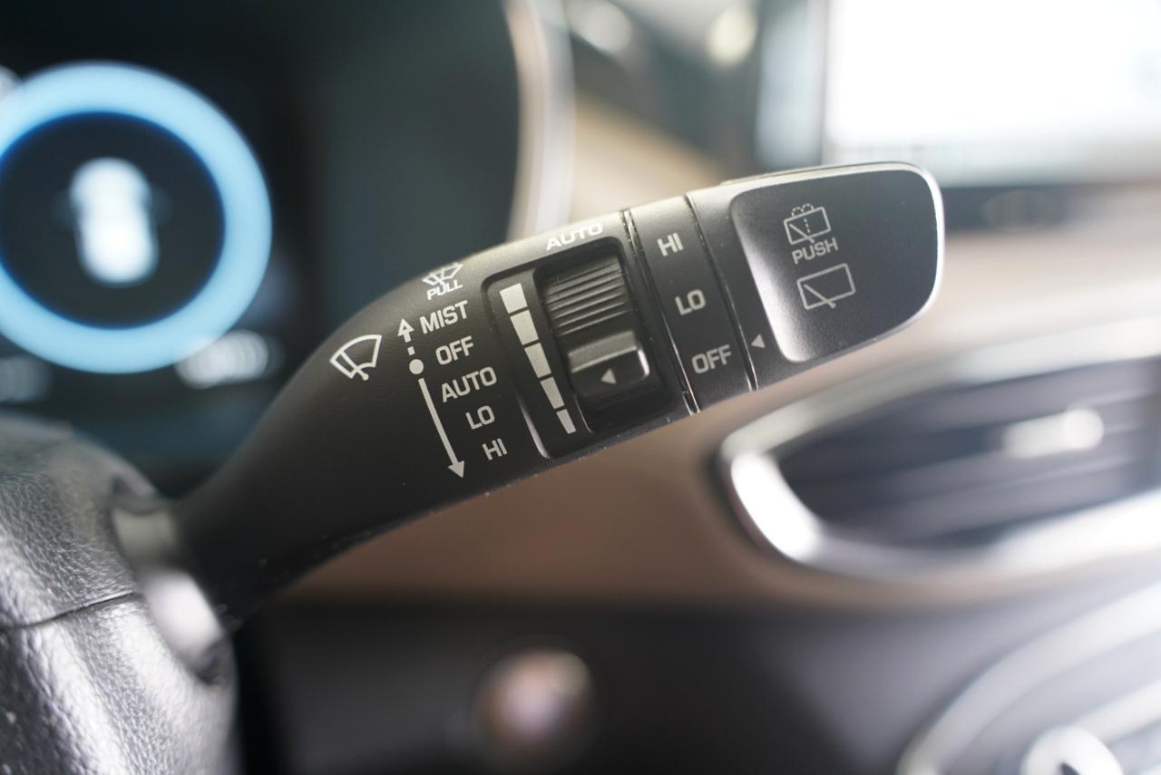 Hyundai Santa Fe Limited FWD 2023